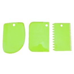 3PCS/Set Colorful Multifunctional Irregular Teeth Edge DIY Cream Scraper Cake Mold Tools (Color: Green)